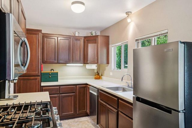 25140 Lodge Road, Idyllwild, CA 92549