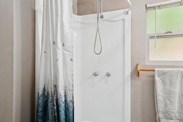 25140 Lodge Road, Idyllwild, CA 92549