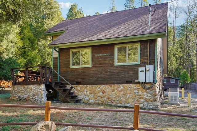 25140 Lodge Road, Idyllwild, CA 92549