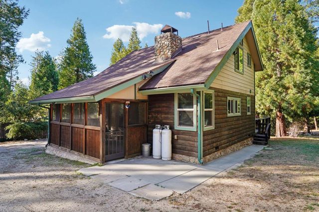 25140 Lodge Road, Idyllwild, CA 92549