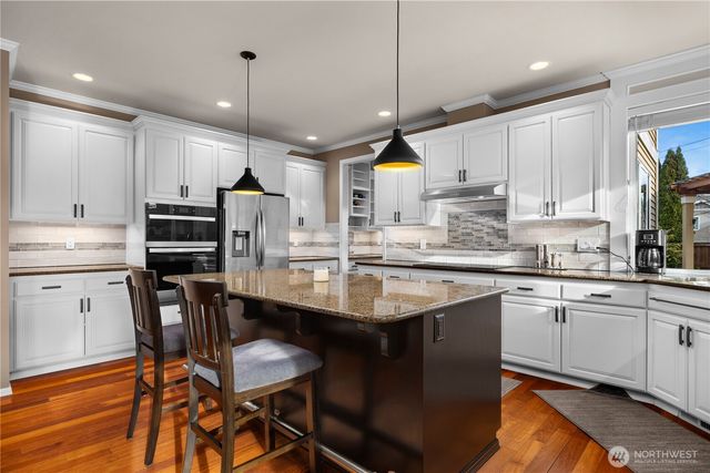 22040 Brier Road, Brier, WA 98036