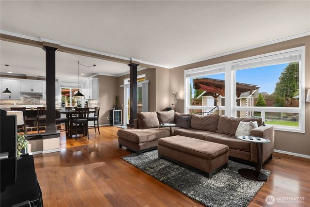 22040 Brier Road, Brier, WA 98036