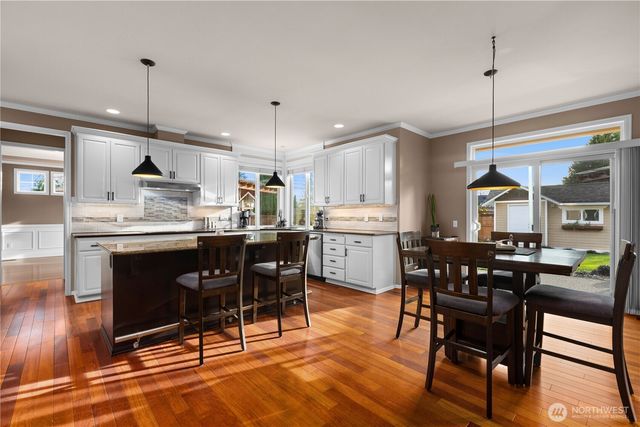 22040 Brier Road, Brier, WA 98036