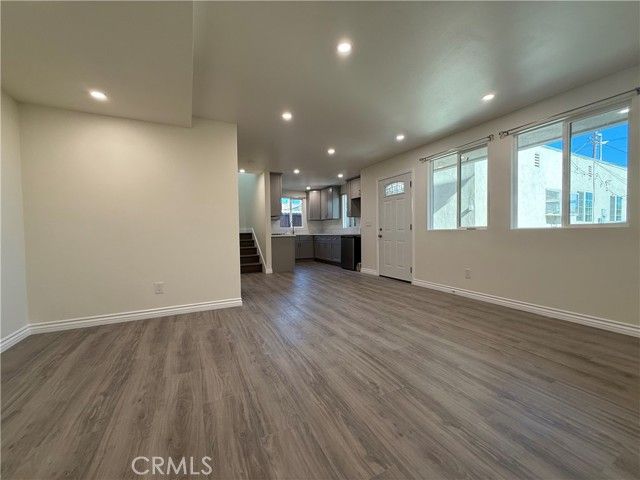 5667 Ensign, North Hollywood (los Angeles), CA 91601