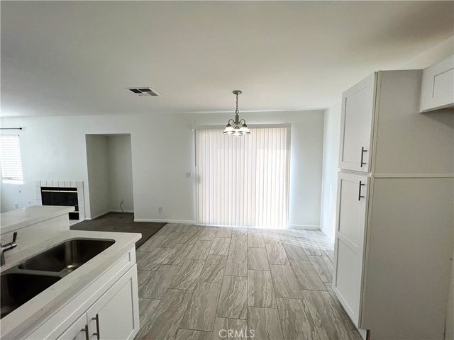 934 Primrose Lane, Corona, CA 92878