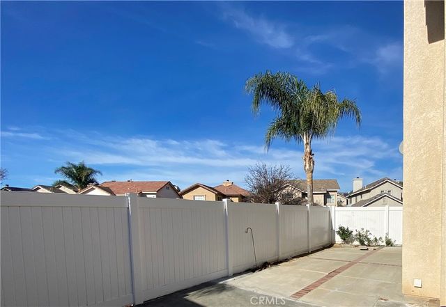 934 Primrose Lane, Corona, CA 92878