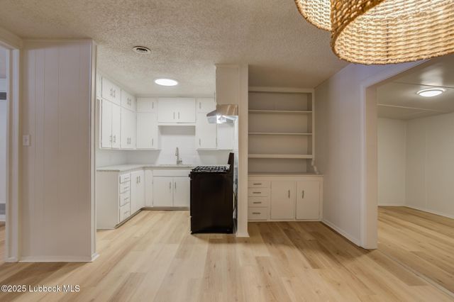 617 39th Street, Lubbock, TX 79404