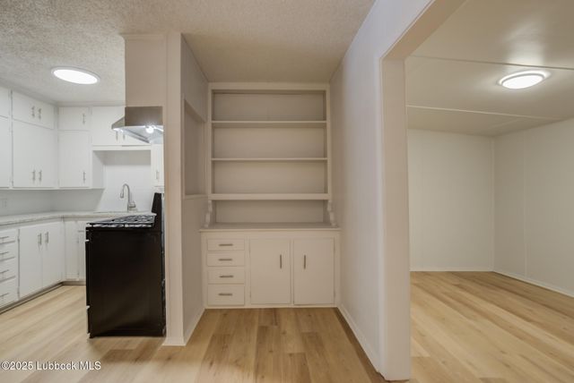 617 39th Street, Lubbock, TX 79404