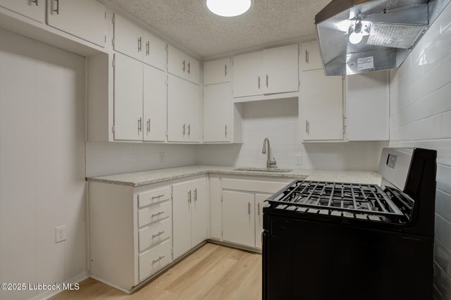 617 39th Street, Lubbock, TX 79404