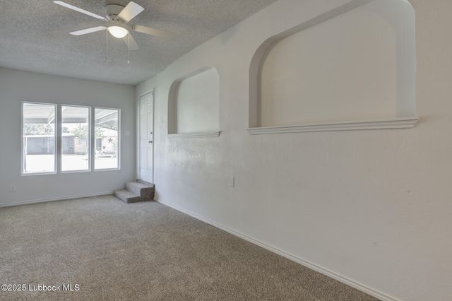 617 39th Street, Lubbock, TX 79404