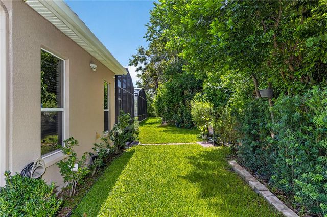 619 NEWHALL LANE, Debary, FL 32713
