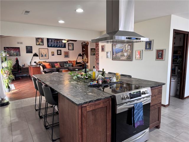 1705 Ridgeview Drive, Springdale, AR 72762