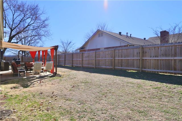 1705 Ridgeview Drive, Springdale, AR 72762