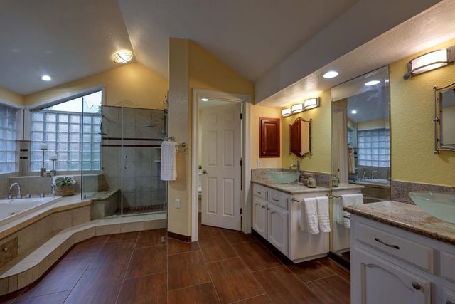 108 Lowney Ct, Folsom, CA 95630