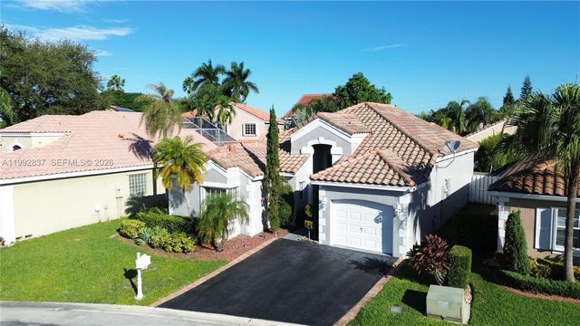 366 Bedford Ave, Weston, FL 33326