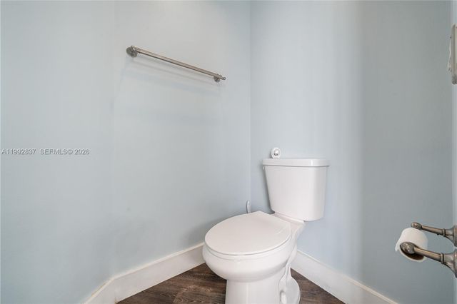 366 Bedford Ave, Weston, FL 33326