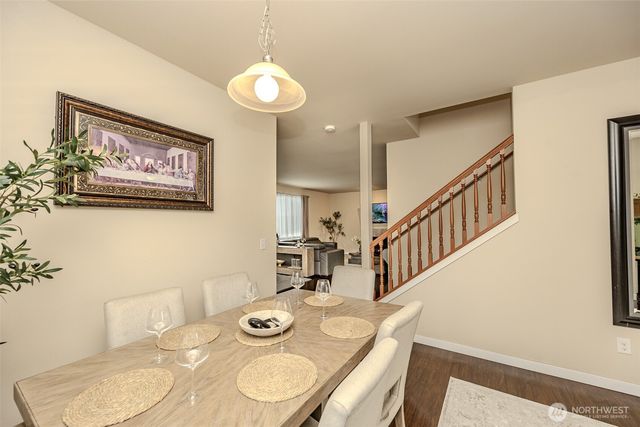 1737 Hillcrest Loop, Mount Vernon, WA 98274