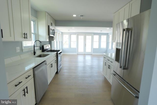 18 MAGNOLIA AVE, Glen Burnie, MD 21061