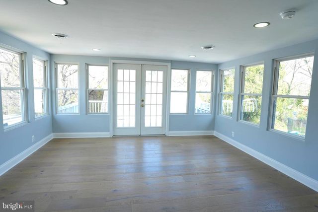 18 MAGNOLIA AVE, Glen Burnie, MD 21061