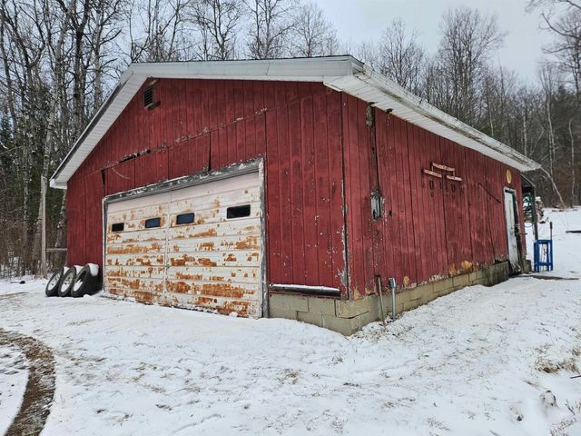 5200 N Old State Road, Harrison, MI 48625