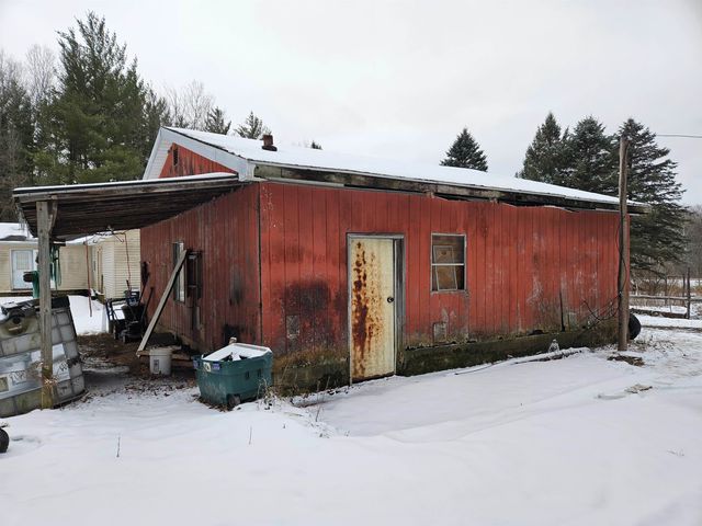 5200 N Old State Road, Harrison, MI 48625