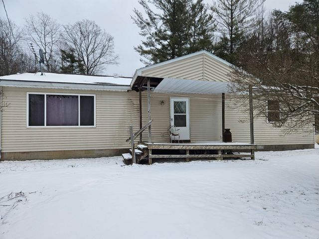 5200 N Old State Road, Harrison, MI 48625