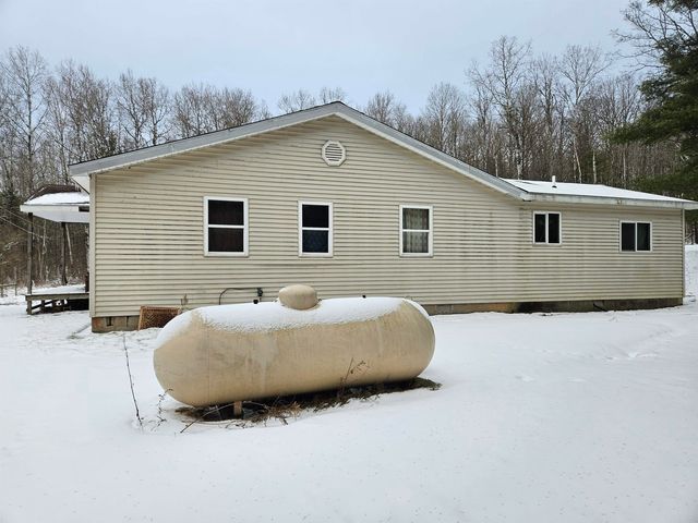 5200 N Old State Road, Harrison, MI 48625