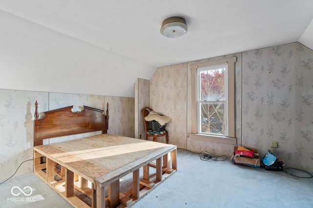 917 S 15th Street, New Castle, IN 47362