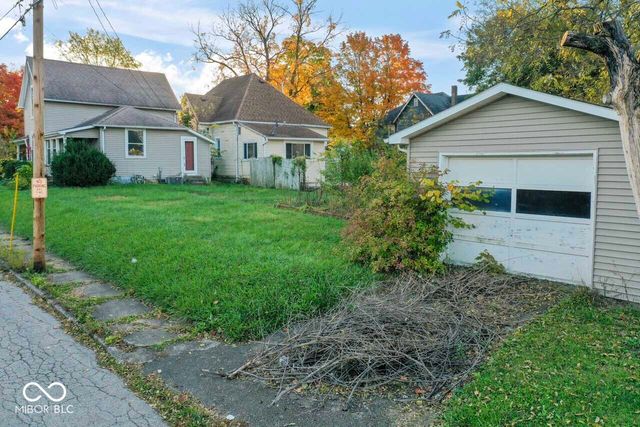 917 S 15th Street, New Castle, IN 47362