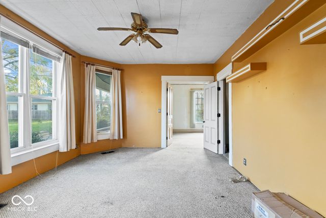 917 S 15th Street, New Castle, IN 47362