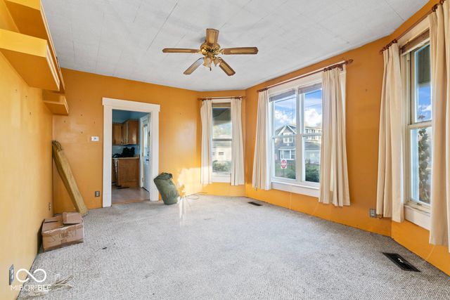 917 S 15th Street, New Castle, IN 47362