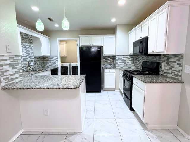 603 Ane Avenue, Lowell, AR 72745