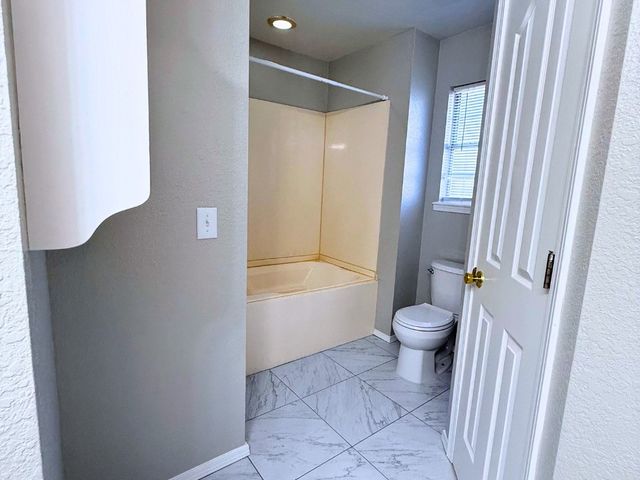 603 Ane Avenue, Lowell, AR 72745