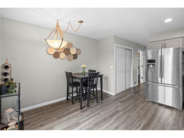 2597 E Nichols Cir, Centennial, CO 80122