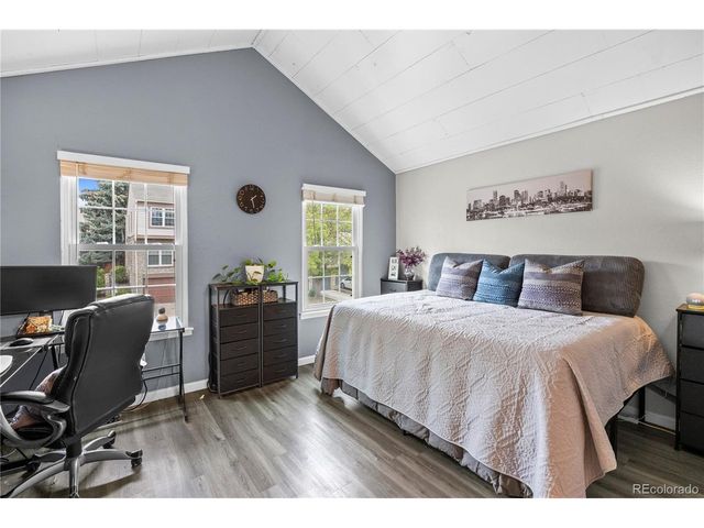 2597 E Nichols Cir, Centennial, CO 80122