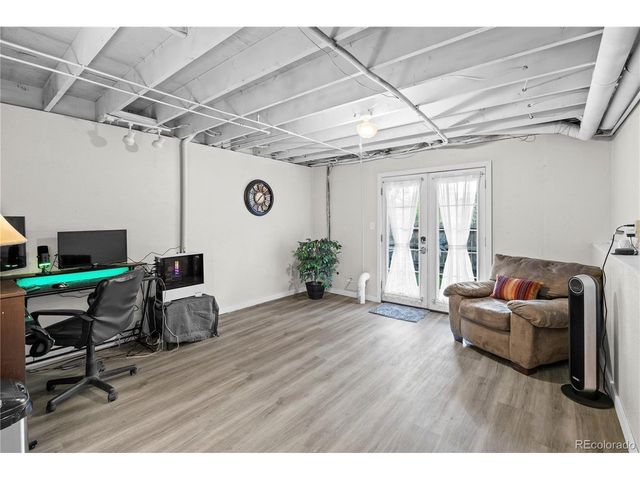 2597 E Nichols Cir, Centennial, CO 80122