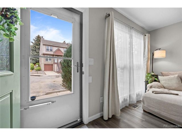 2597 E Nichols Cir, Centennial, CO 80122