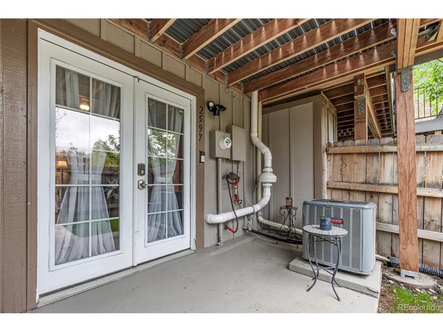 2597 E Nichols Cir, Centennial, CO 80122