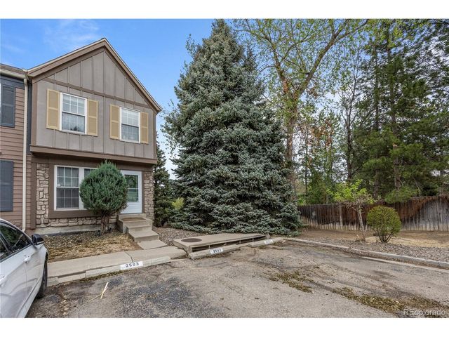 2597 E Nichols Cir, Centennial, CO 80122