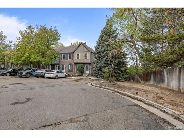 2597 E Nichols Cir, Centennial, CO 80122