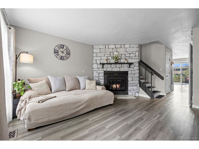 2597 E Nichols Cir, Centennial, CO 80122