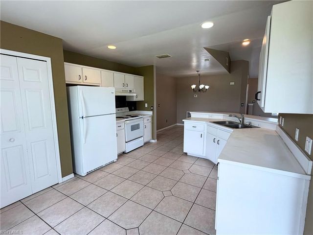 1311 NW 15th TER, Cape Coral, FL 33993