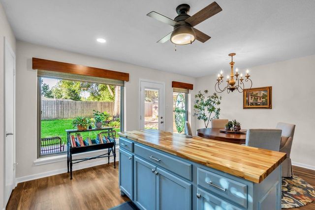 2627 Clear Ridge Drive, Kingwood, TX 77339