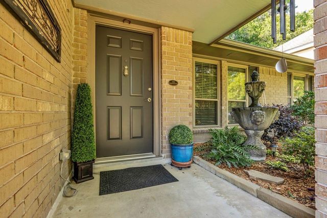 2627 Clear Ridge Drive, Kingwood, TX 77339