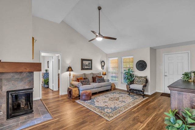 2627 Clear Ridge Drive, Kingwood, TX 77339