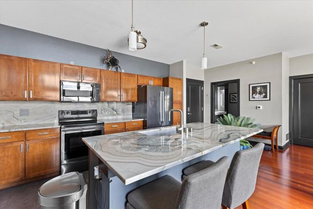 141 Main STREET #430, Racine, WI 53403