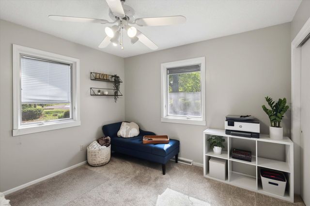367 CROWN PT, Columbia, MO 65203
