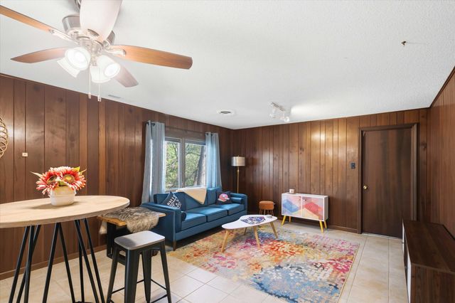 367 CROWN PT, Columbia, MO 65203