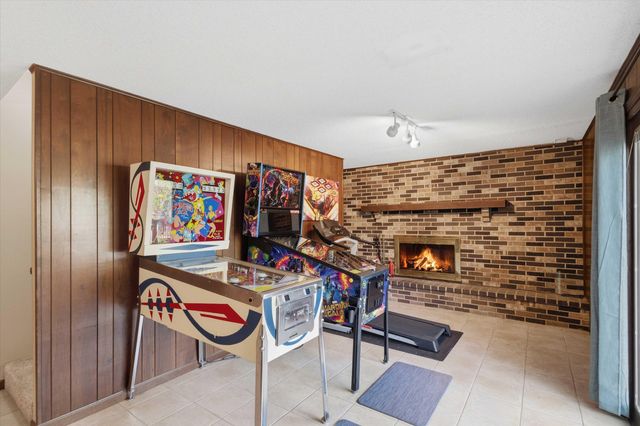 367 CROWN PT, Columbia, MO 65203