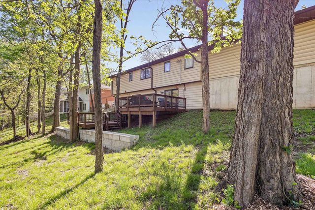 367 CROWN PT, Columbia, MO 65203